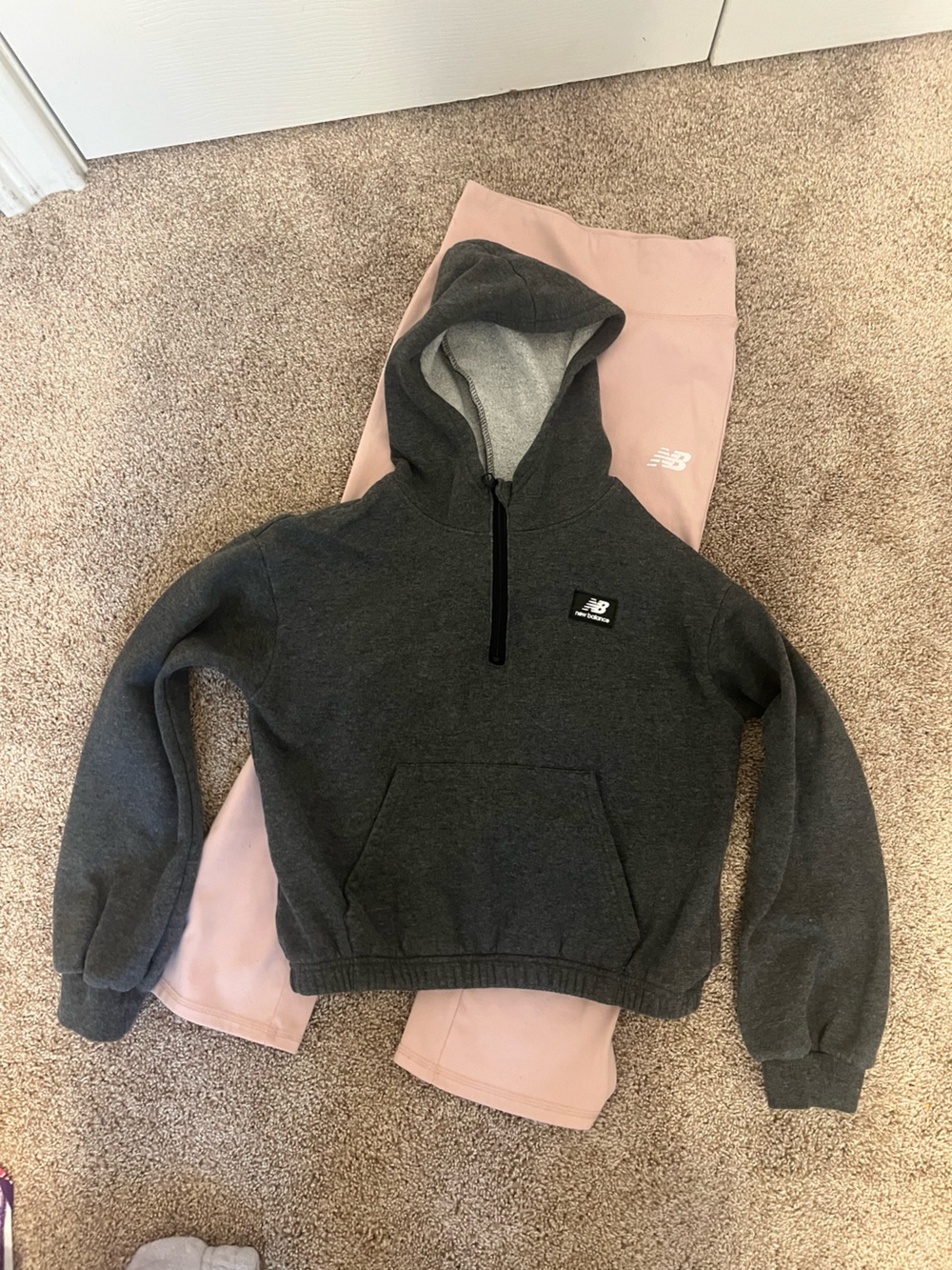 New Balance Men's Charcoal Gray Half-Zip Hoodie Sweater